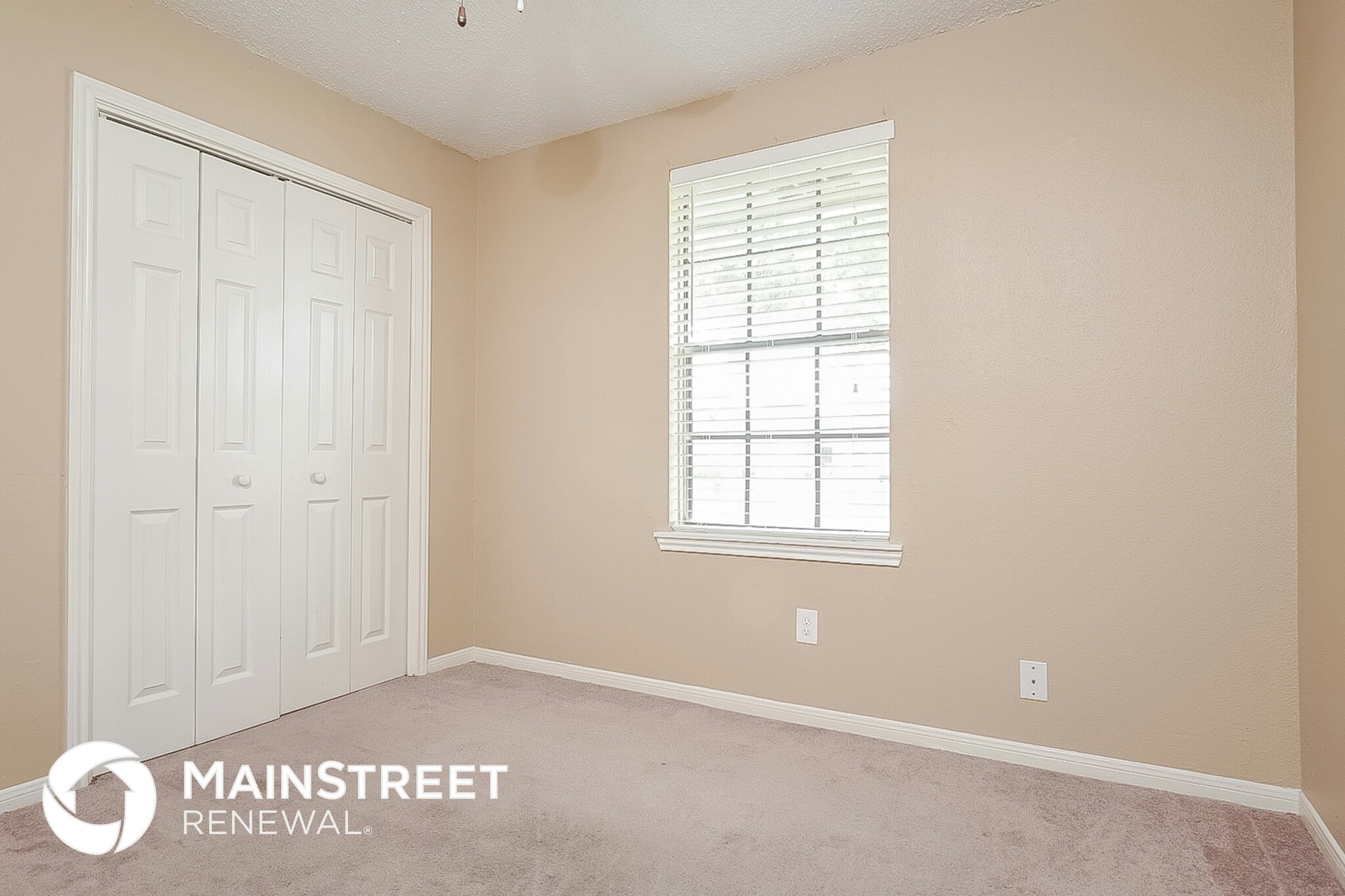 Building Photo - 15850 Alger Dr