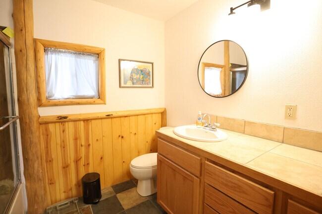 Building Photo - 43615 Wolf Rd