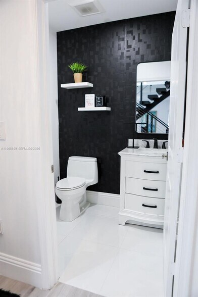 Building Photo - 2948 Hidden Harbour Ct