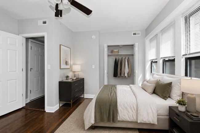 Building Photo - New Renovation - Condo Quality 2-bedroom Apartment! No Security Deposit!