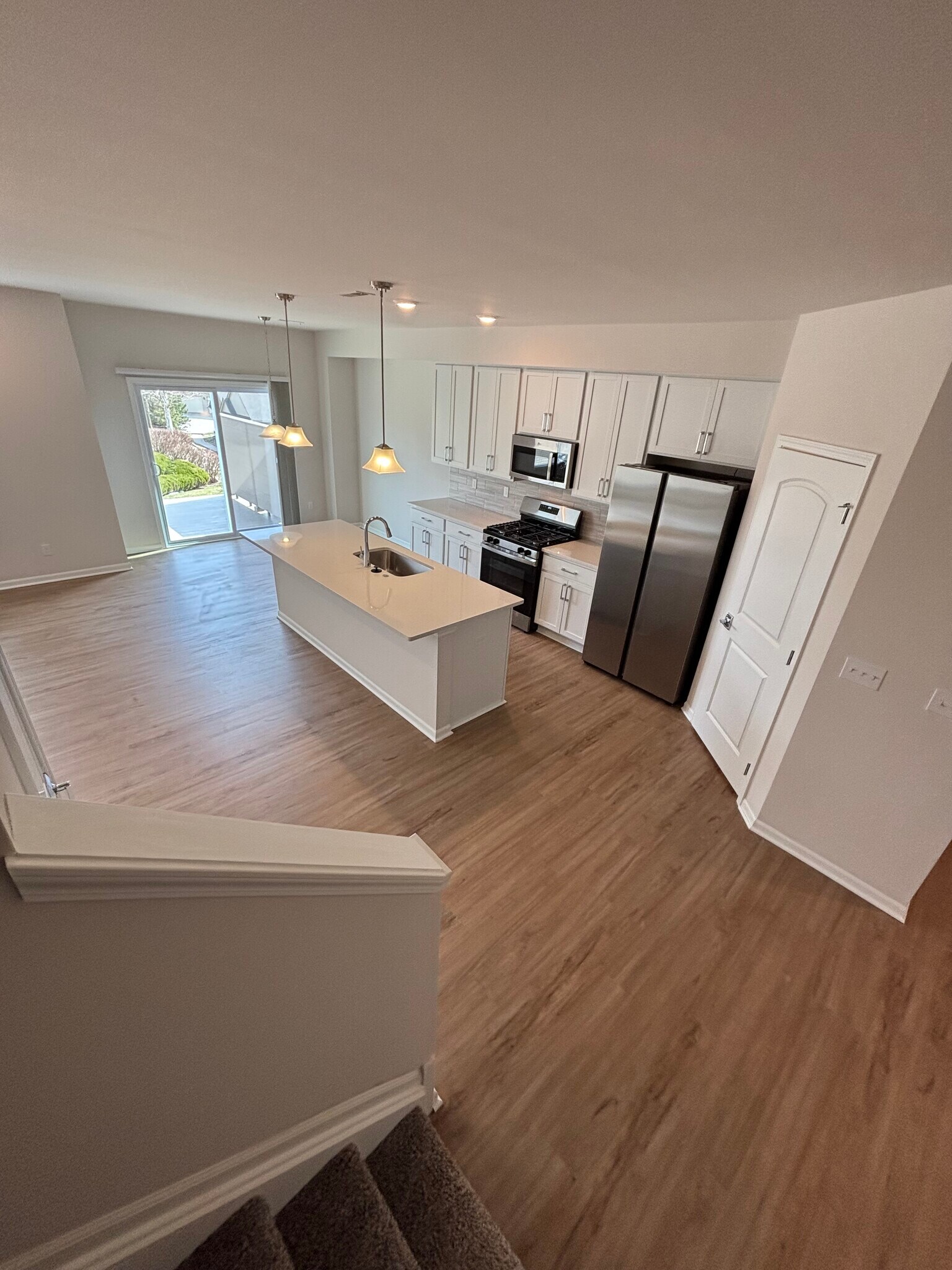 Building Photo - 1502 Salt Springs Dr