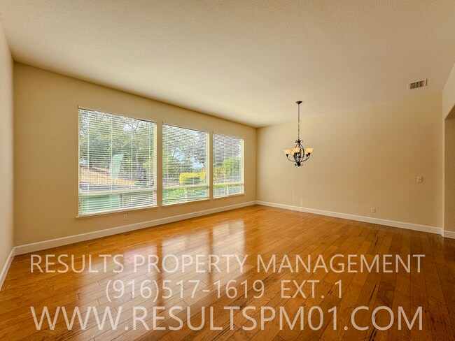 Building Photo - Whitney Oaks Retreat – Private Gated Community in Rocklin