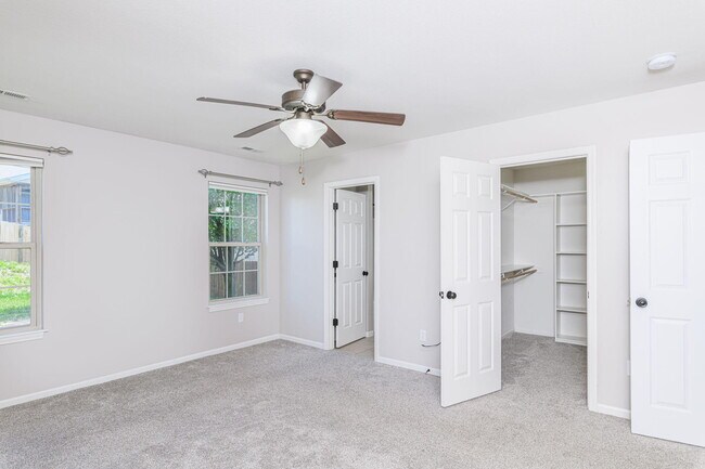 Building Photo - 5306 Silver Mill Dr