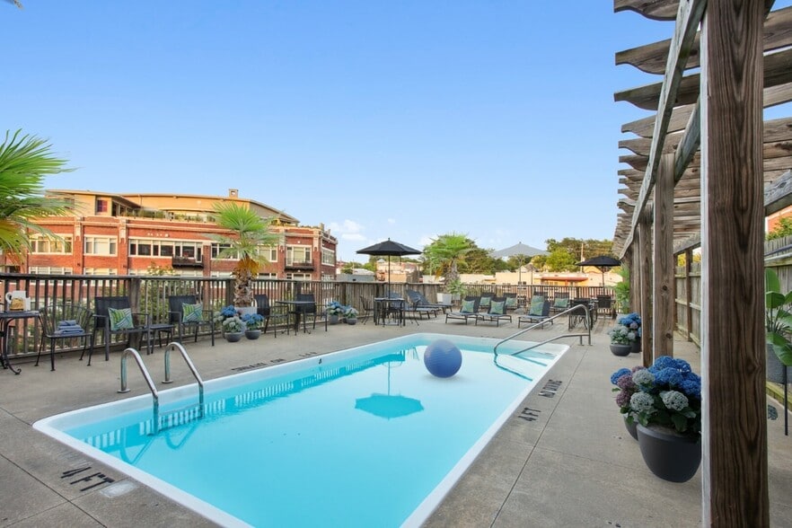 Salt Water Oasis - Luxe at Union Hill