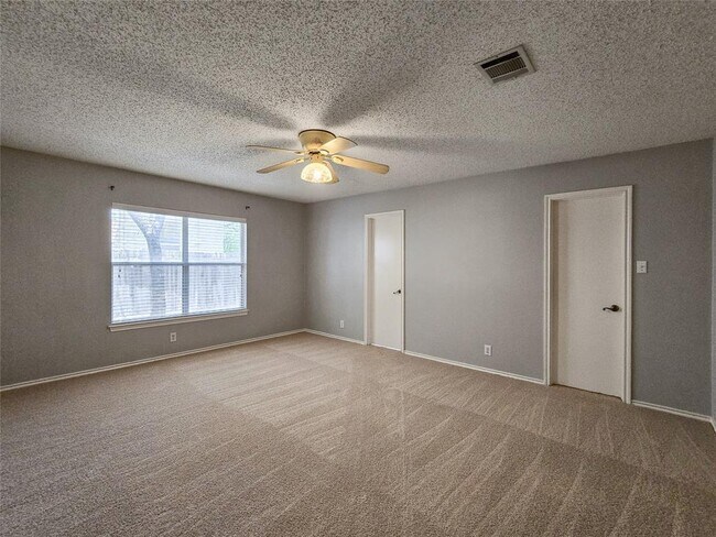 Building Photo - 1318 Chalk Ln