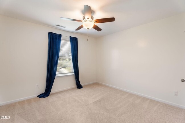 Building Photo - 855 Ember Dr