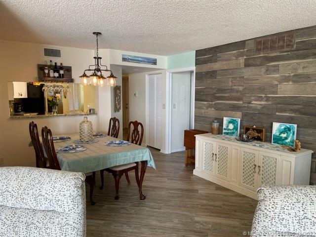 Building Photo - 9500 S Ocean Dr