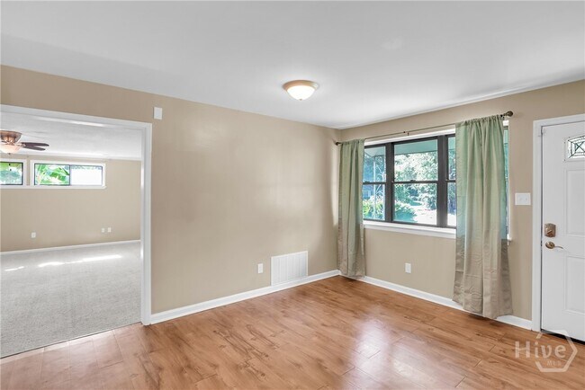 Building Photo - 2222 Bacon Park Dr