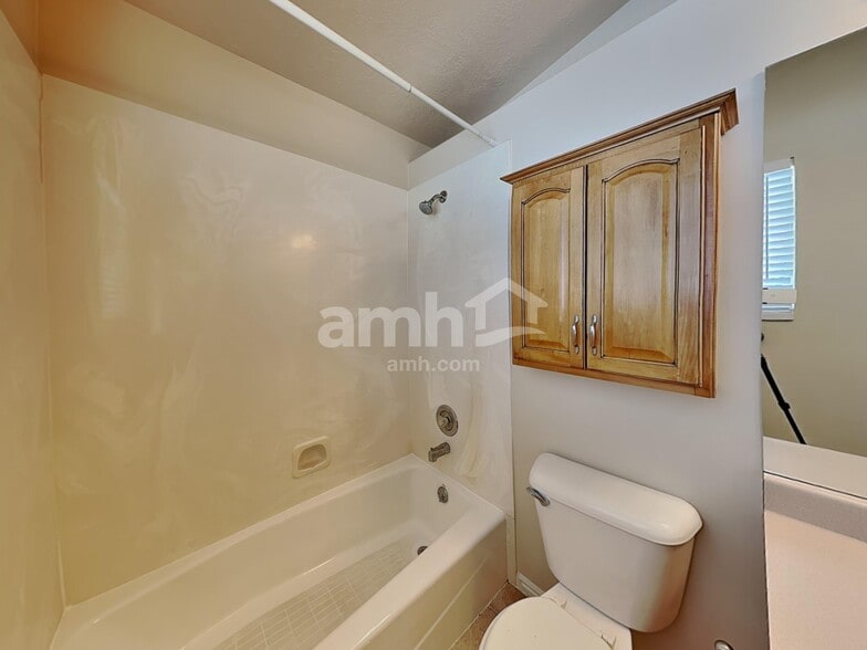 Building Photo - 15121 S Moab Way