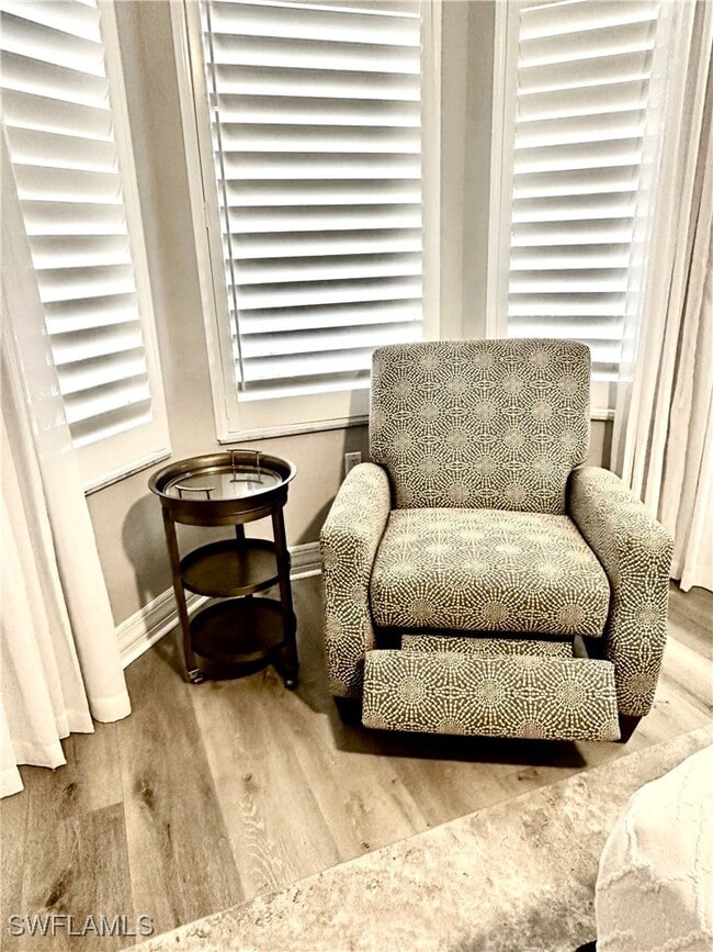 Building Photo - 410 Bayfront Pl