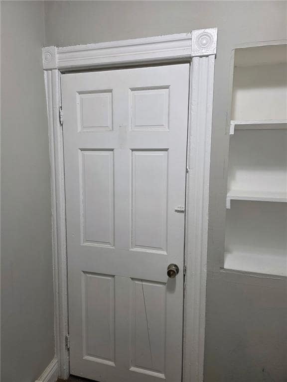 Building Photo - 108 Lenox Ave