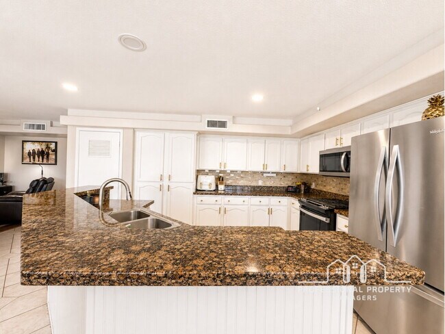 Building Photo - “Stunning 4-Bedroom, 3-Bathroom Solar Home in Rancho Sereno”