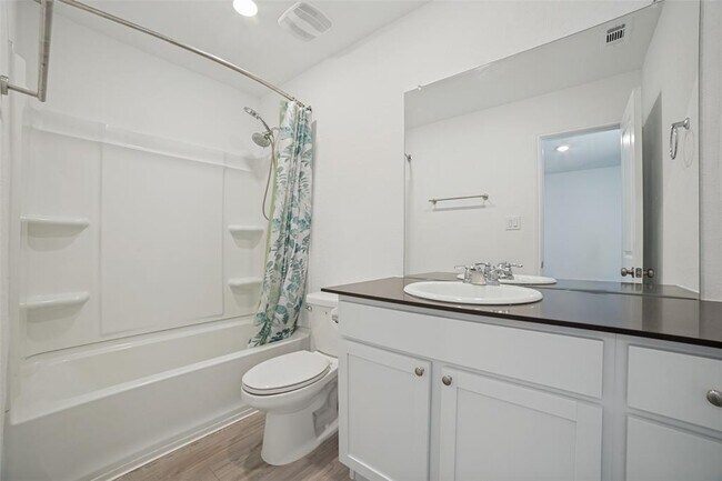 Building Photo - 7631 Parish Pl