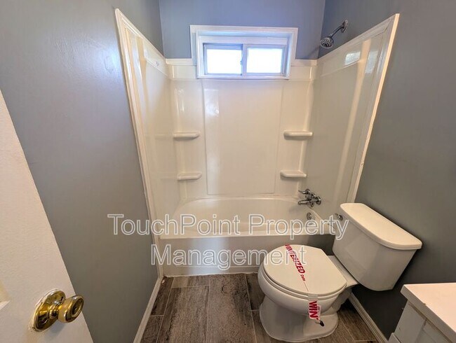 Building Photo - 4737 Pineleaf Dr