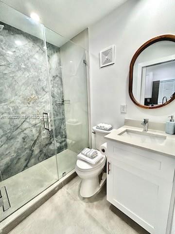 Building Photo - 15001 Leisure Dr