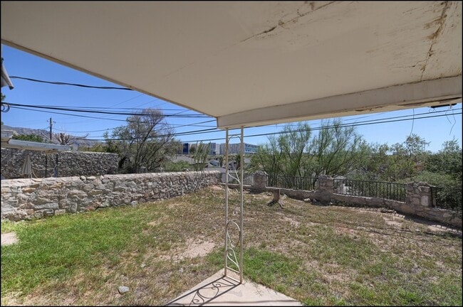 Building Photo - 6951 Alto Rey Ave