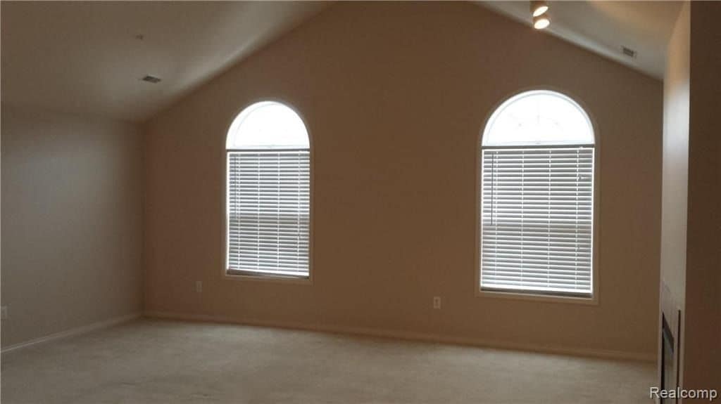 Building Photo - 28339 Carlton Way Dr