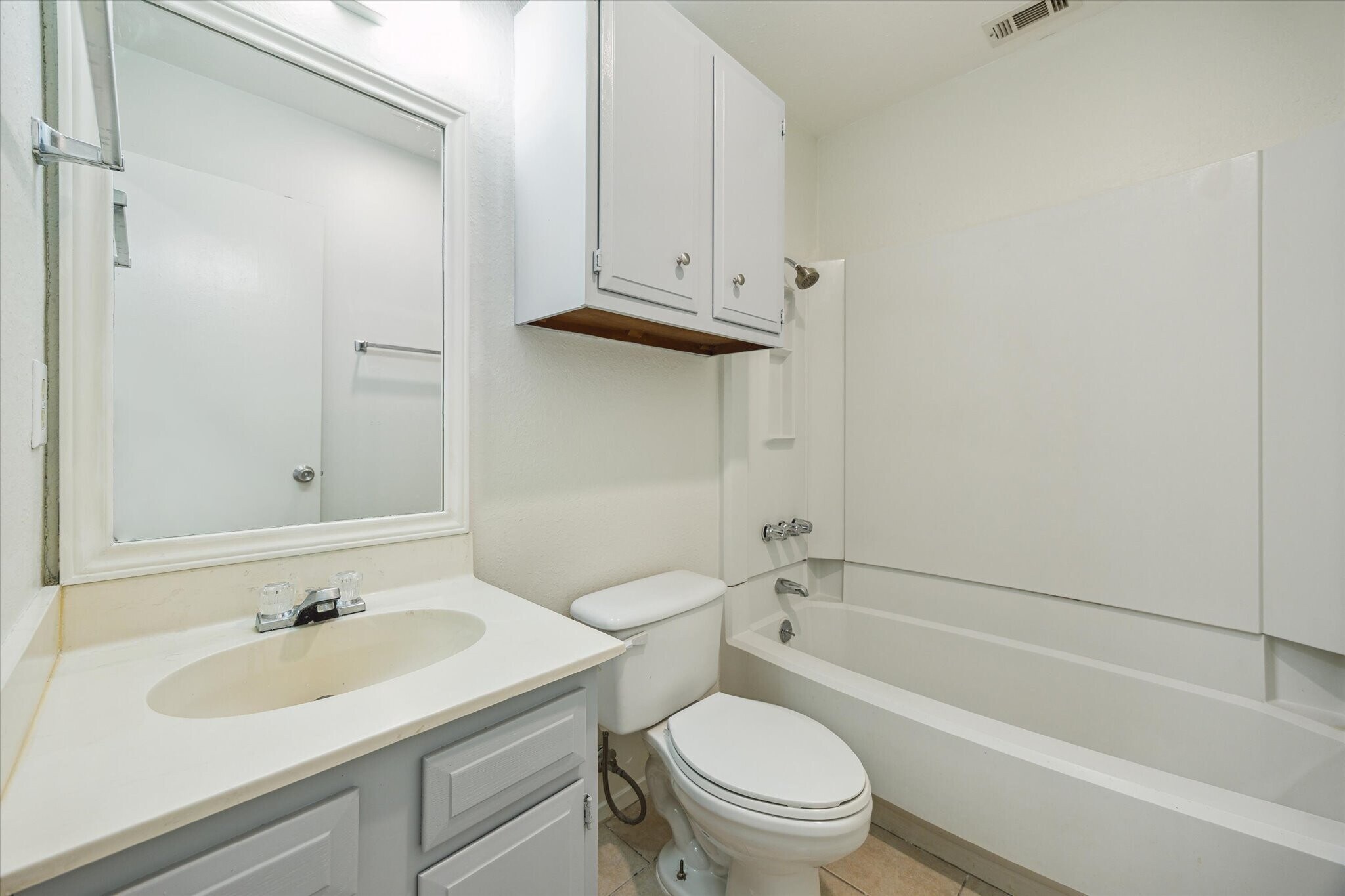 front bathroom - 2007 Old W Pl