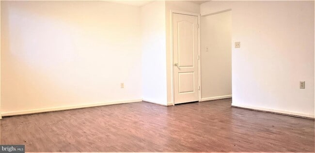 Building Photo - 2905 Charredwood Dr