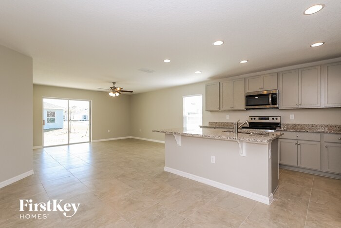 Building Photo - 321 S Haven Ct