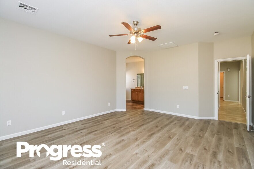 Building Photo - 18802 E Kingbird Dr