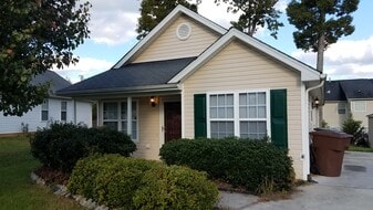 Building Photo - 6015 White Chapel Way