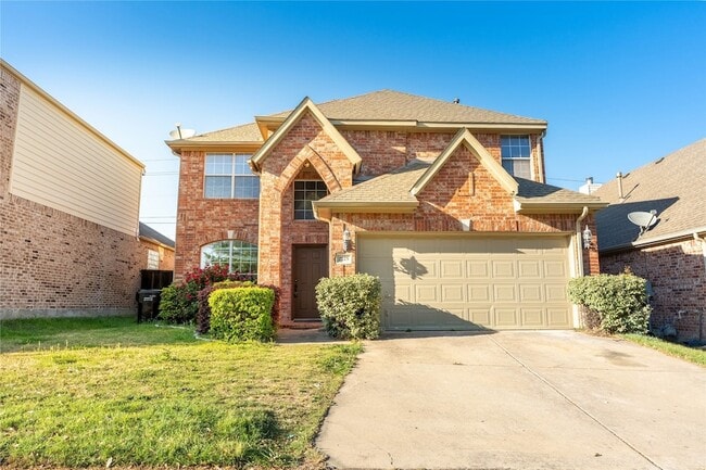 Building Photo - 2725 Tangerine Ln