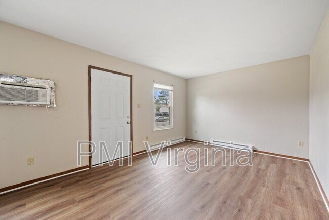 Building Photo - 4225 Schooner Trail