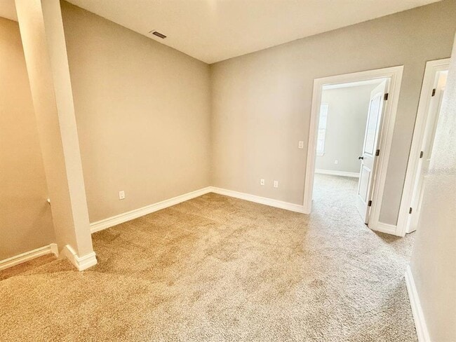 Building Photo - 6921 Interbay Blvd