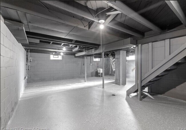 Building Photo - 12674 Riad St