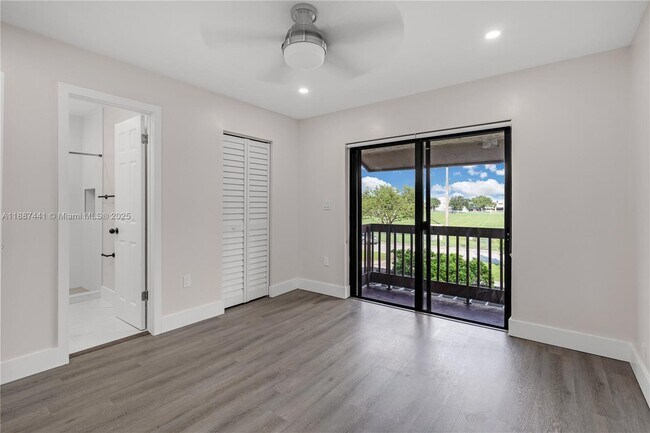 Building Photo - 6023 SW 133rd Ct