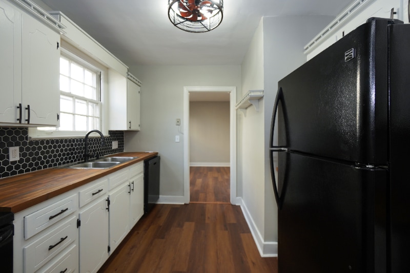 Building Photo - 940 47th St Ensley