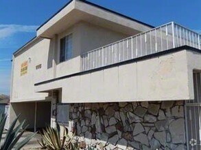 Primary Photo - 11116 Berendo Ave