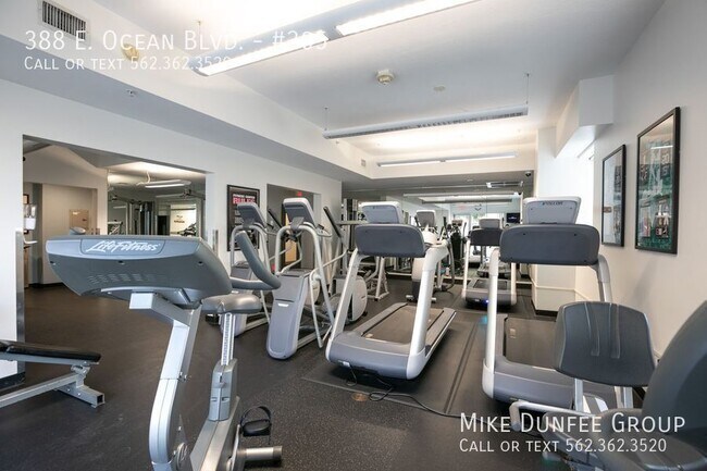 Building Photo - 388 E Ocean Blvd