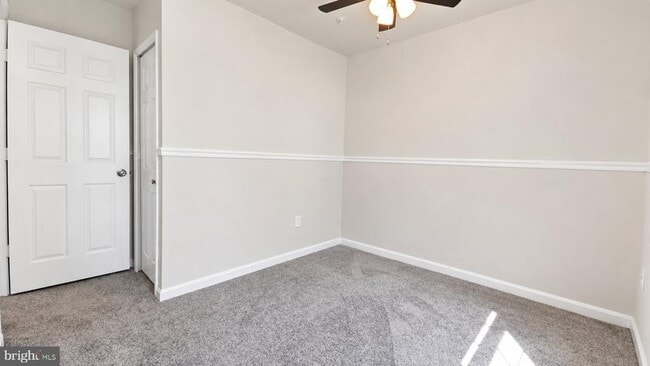 Building Photo - 1660 Willowwood Ct