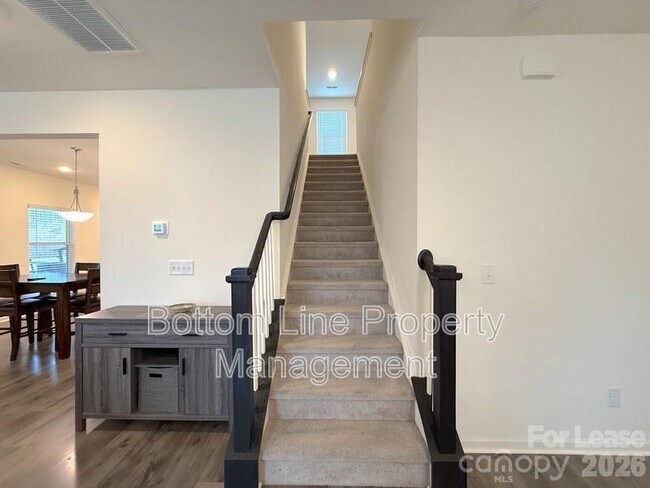 Building Photo - 2688 Andes Dr