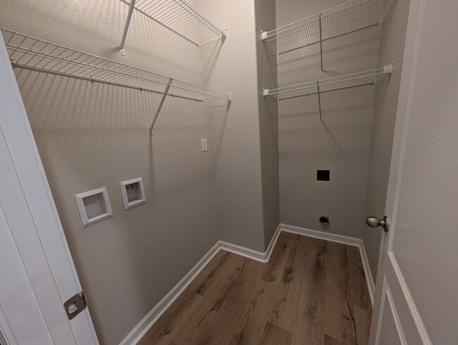 Building Photo - Spacious Townhome in Kingstree!