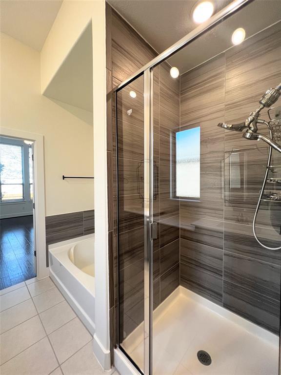 Building Photo - 6124 Teodoro Bend