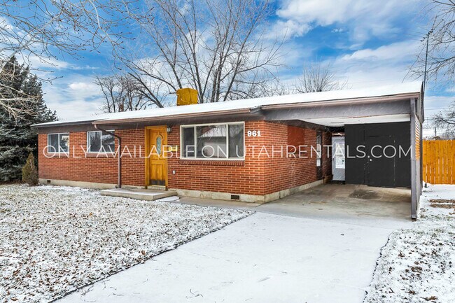 Building Photo - 961 S 190 W