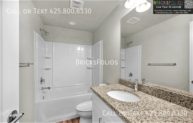 Building Photo - Embrace Comfort and Style in Your Monroe Home