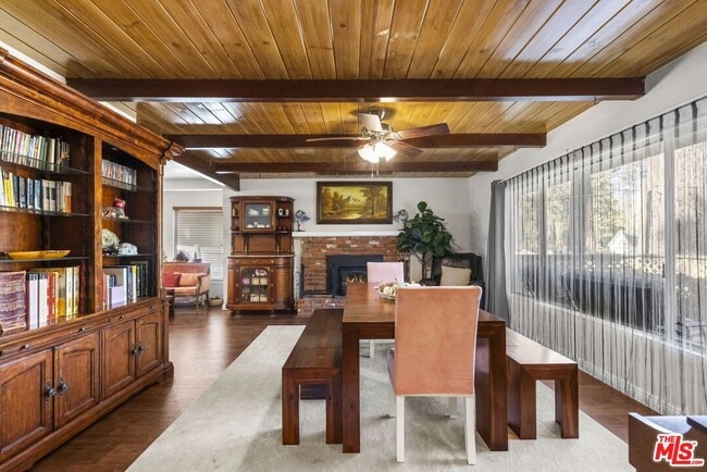 Building Photo - 1197 Oriole Rd