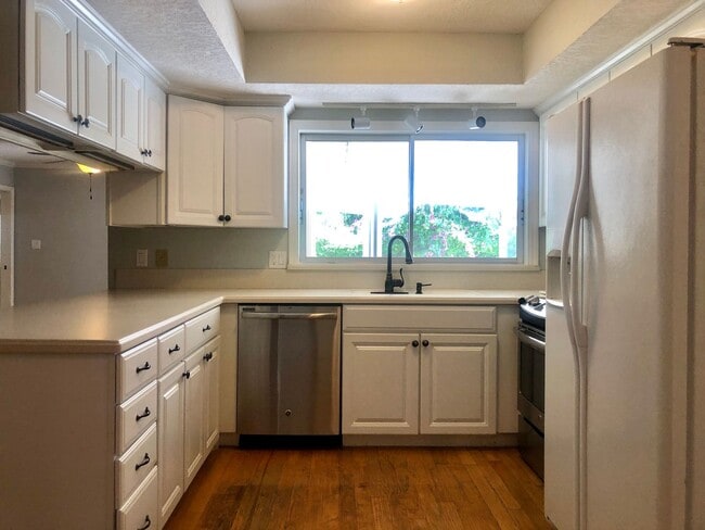 Building Photo - WINTER PARK POOL HOME WITH WINTER PARK SCHOOLS! (Orange County Winter Park Schools)
