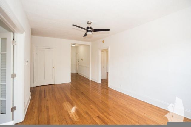 Building Photo - 1 bedroom in Chicago IL 60657