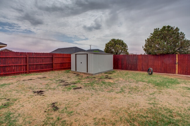 Building Photo - 6905 91st St