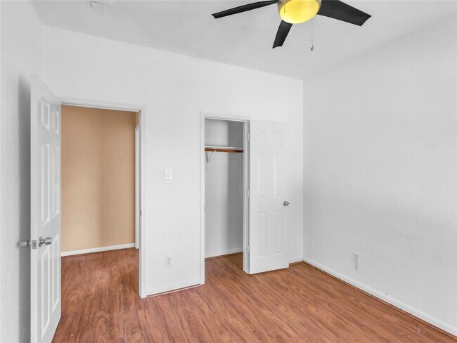 Building Photo - 14811 Stocklin Ct