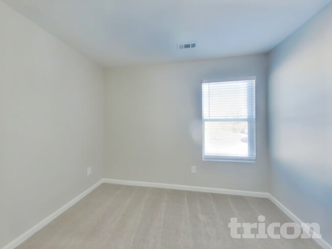 Building Photo - 2062 Aragon Lane