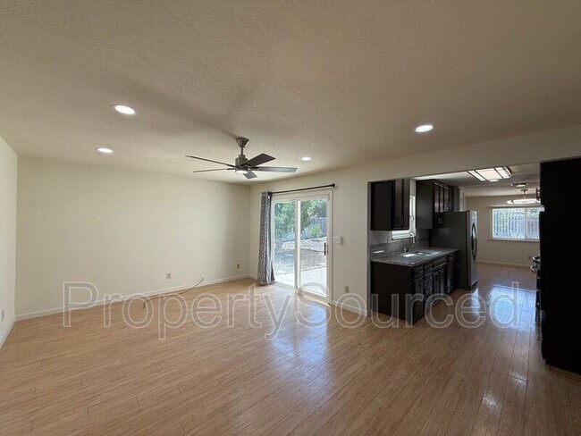 Building Photo - 1444 Snead Ct
