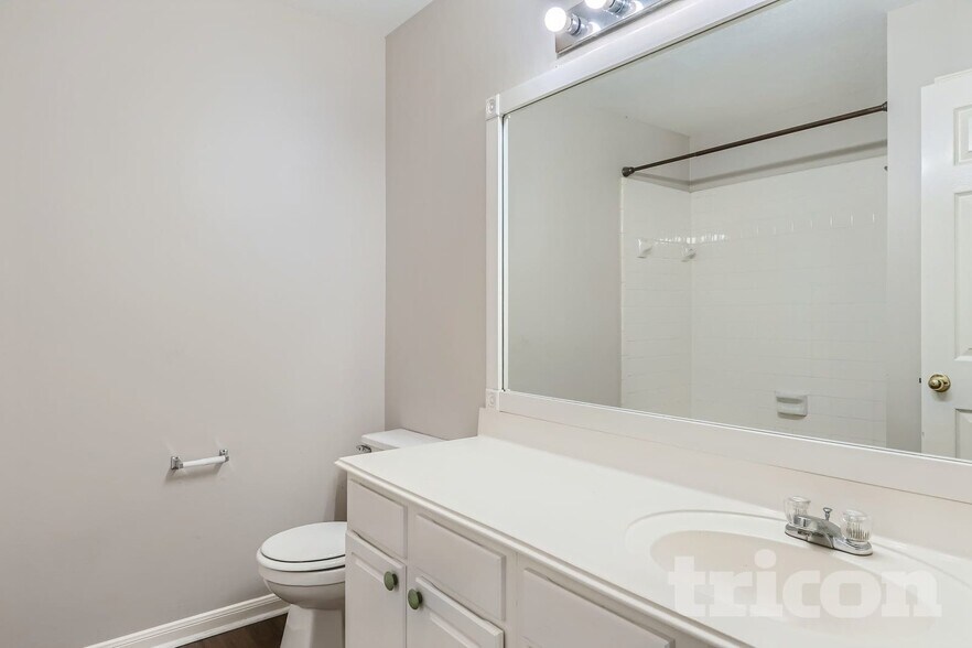 Building Photo - 4831 Preston Trail Ln