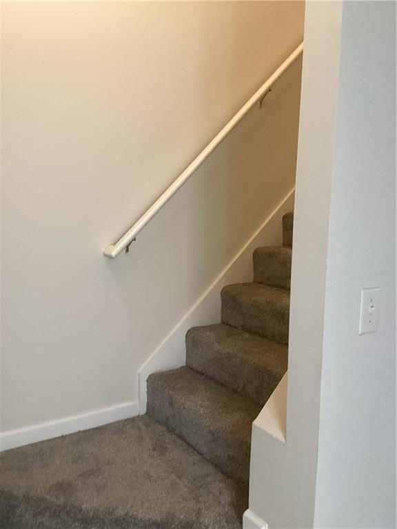 Building Photo - 4260 Maple Valley Dr
