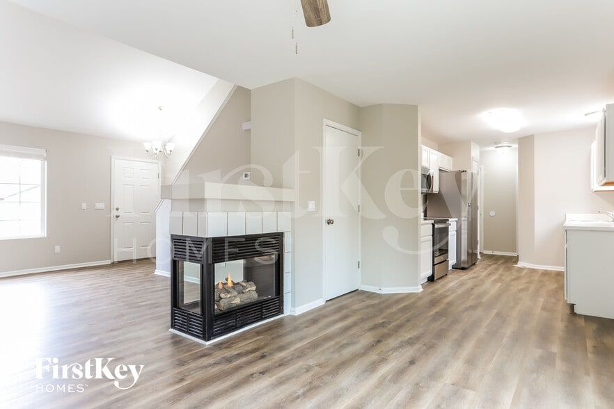 Building Photo - 7170 Allens Park Dr